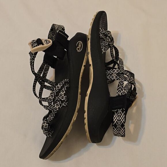 Women’s Chaco ZX/2 Printed Sandals size 8 - Picture 4 of 7